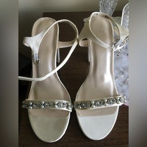 Size 7 David’s Bridal Ivory Heels with Gems